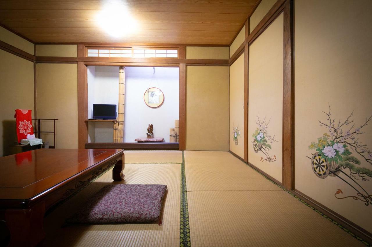 Kikaku Ryokan Beppu Esterno foto